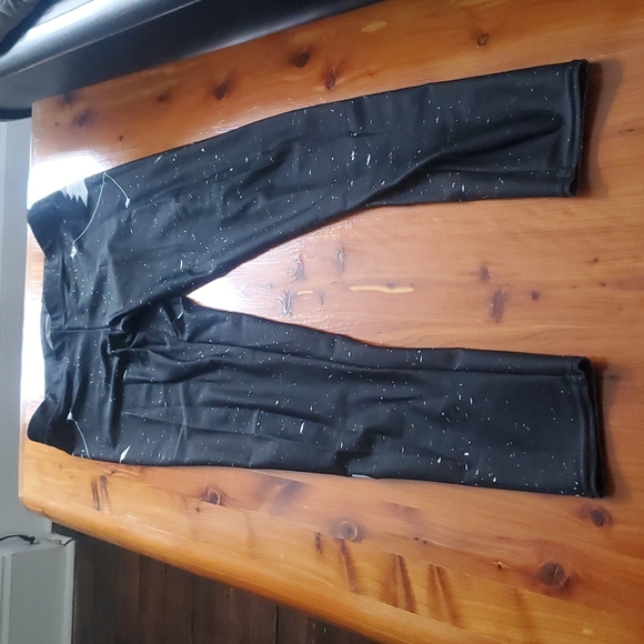 Leggings - Picture 2 of 2